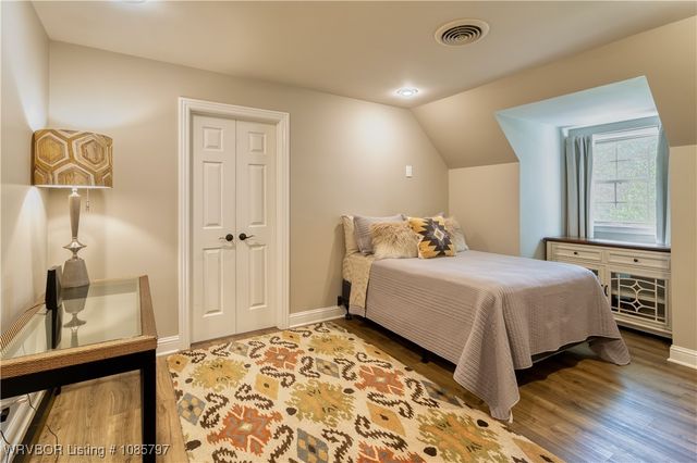 9 Riverlyn Terrace, Fort Smith, AR 72903