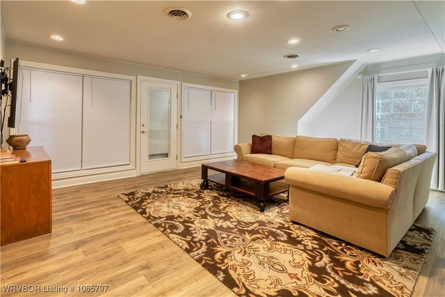 9 Riverlyn Terrace, Fort Smith, AR 72903