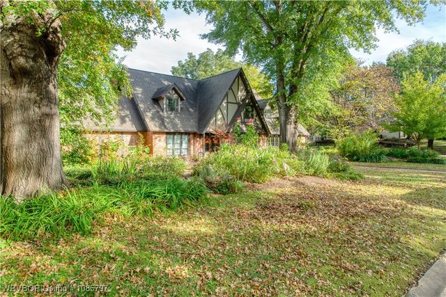 9 Riverlyn Terrace, Fort Smith, AR 72903