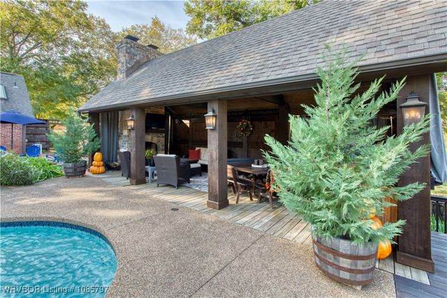 9 Riverlyn Terrace, Fort Smith, AR 72903