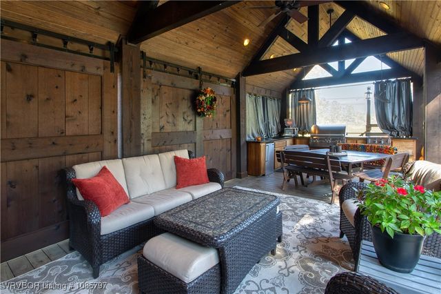 9 Riverlyn Terrace, Fort Smith, AR 72903