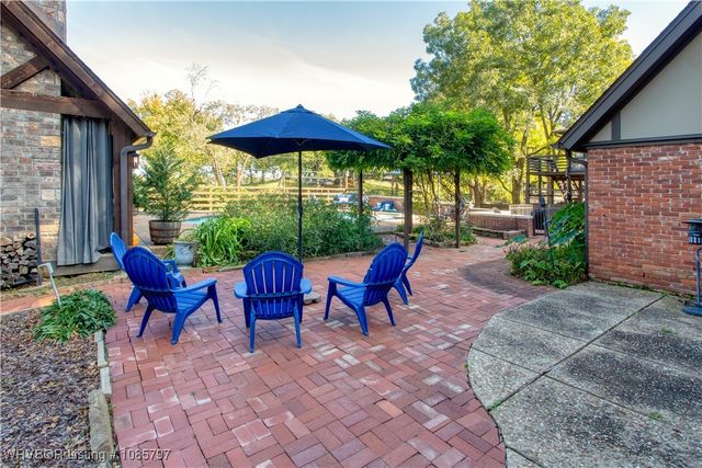 9 Riverlyn Terrace, Fort Smith, AR 72903