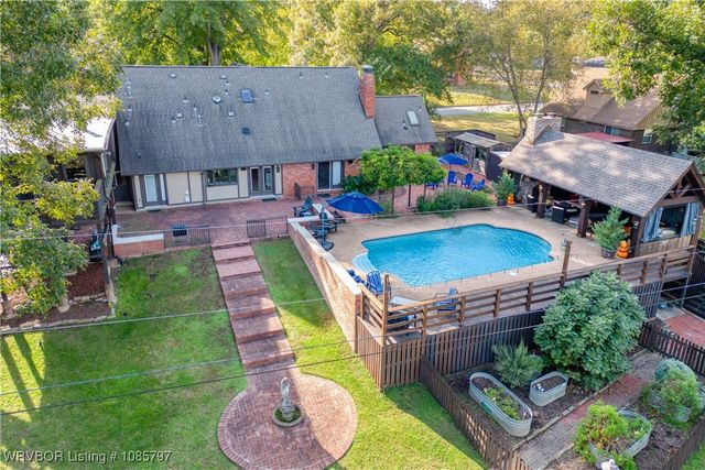 9 Riverlyn Terrace, Fort Smith, AR 72903