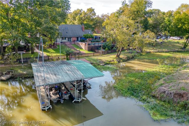 9 Riverlyn Terrace, Fort Smith, AR 72903