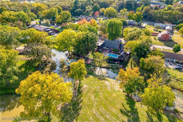 9 Riverlyn Terrace, Fort Smith, AR 72903