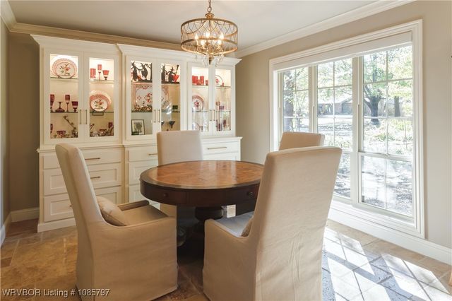 9 Riverlyn Terrace, Fort Smith, AR 72903