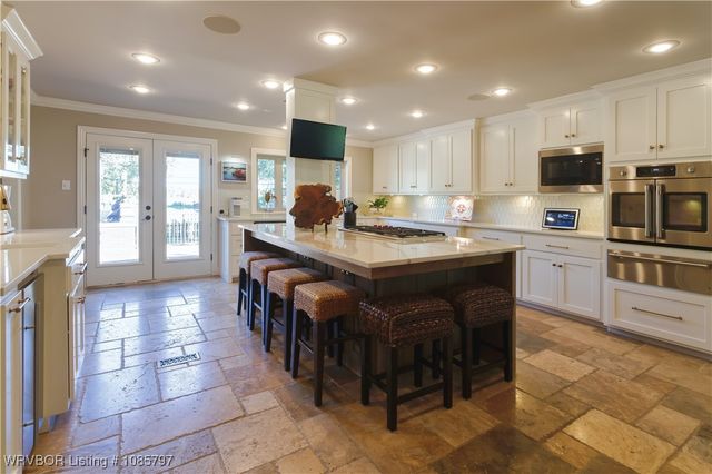 9 Riverlyn Terrace, Fort Smith, AR 72903