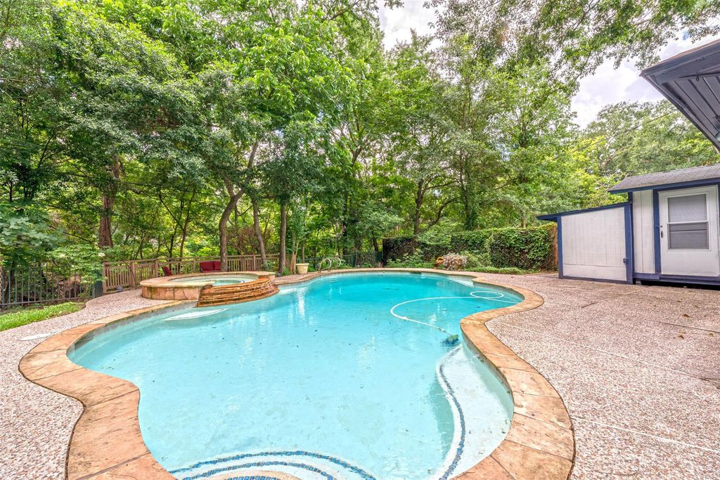 1226 Timbergrove Lane, Houston, TX 77008