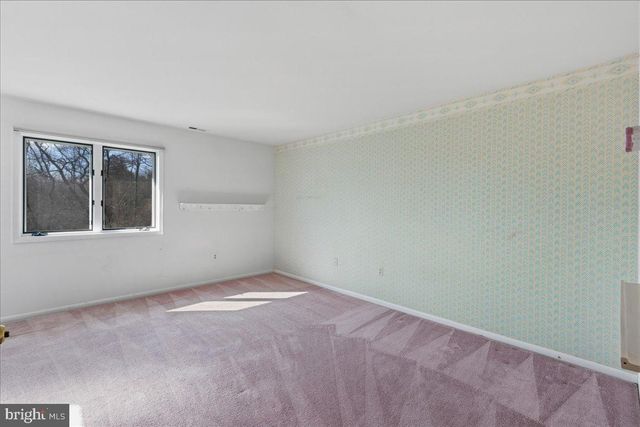 1426 TREETOP LN, Ambler, PA 19002