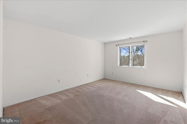 1426 TREETOP LN, Ambler, PA 19002