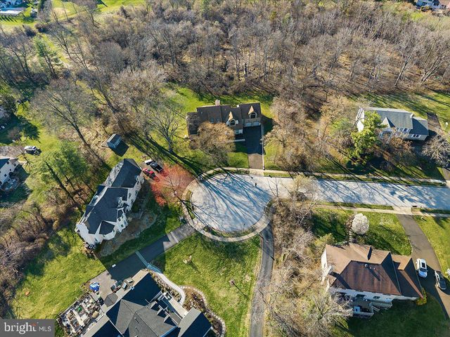 1426 TREETOP LN, Ambler, PA 19002