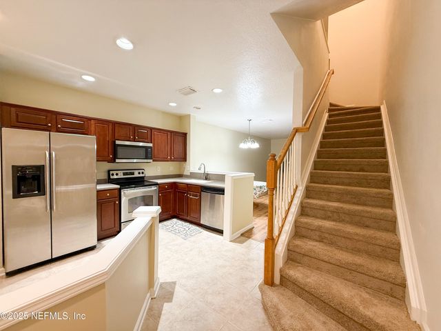 8110 SUMMER BAY Court, Jacksonville, FL 32256
