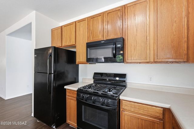 6976 S Martlet Drive, Tucson, AZ 85756