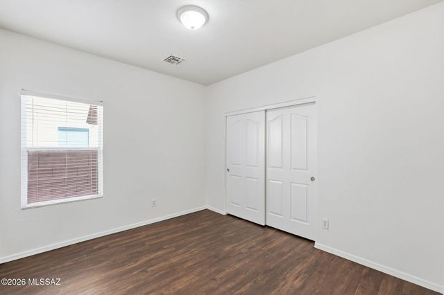 6976 S Martlet Drive, Tucson, AZ 85756