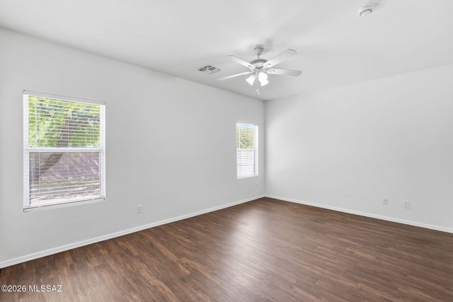 6976 S Martlet Drive, Tucson, AZ 85756