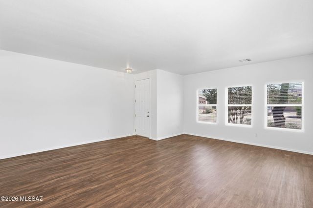 6976 S Martlet Drive, Tucson, AZ 85756