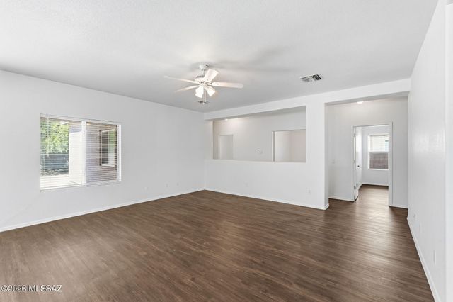 6976 S Martlet Drive, Tucson, AZ 85756