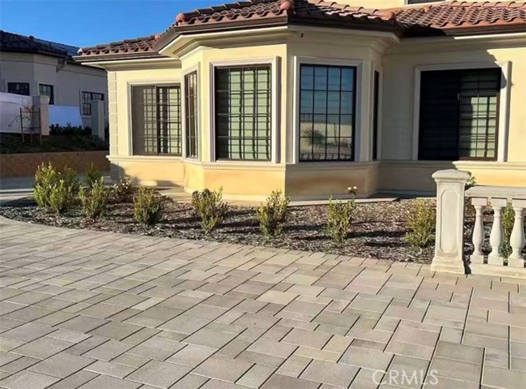 1143 Casper Circle, Corona, CA 92881