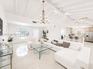 2830 NE 56th Ct, Fort Lauderdale, FL 33308