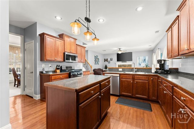 725 Larry Lane, Winder, GA 30680