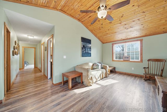 5929 E 430 Road, Adair, OK 74330