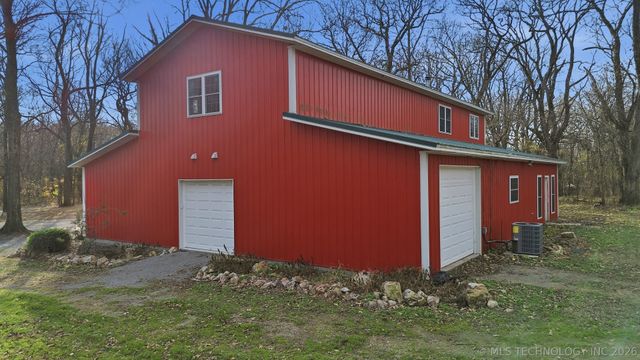 5929 E 430 Road, Adair, OK 74330