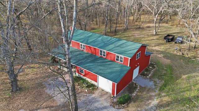 5929 E 430 Road, Adair, OK 74330