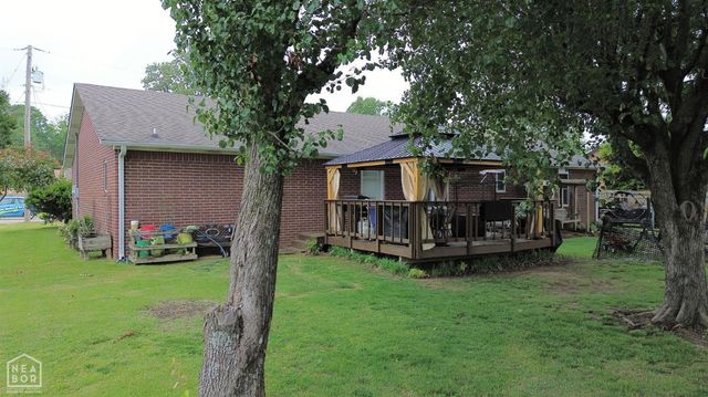 1201 Daniel Drive, Paragould, AR 72450