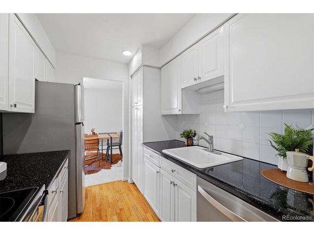 955 Eudora St 1007, Denver, CO 80220