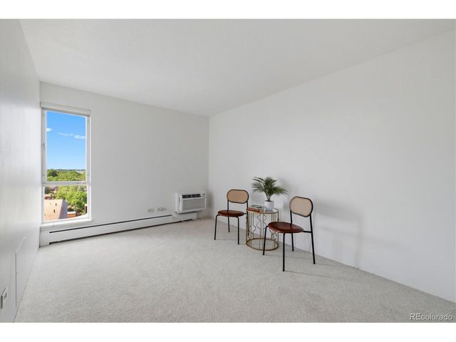 955 Eudora St 1007, Denver, CO 80220
