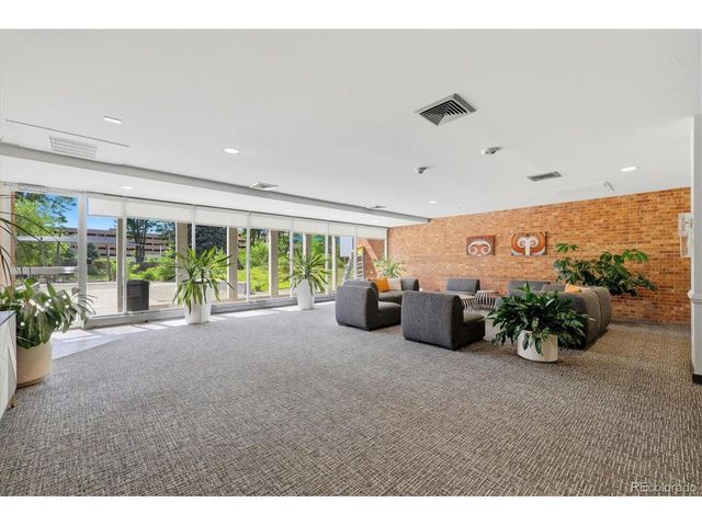 955 Eudora St 1007, Denver, CO 80220