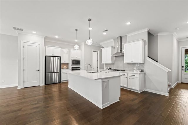 240 Walker Avenue, Roswell, GA 30076