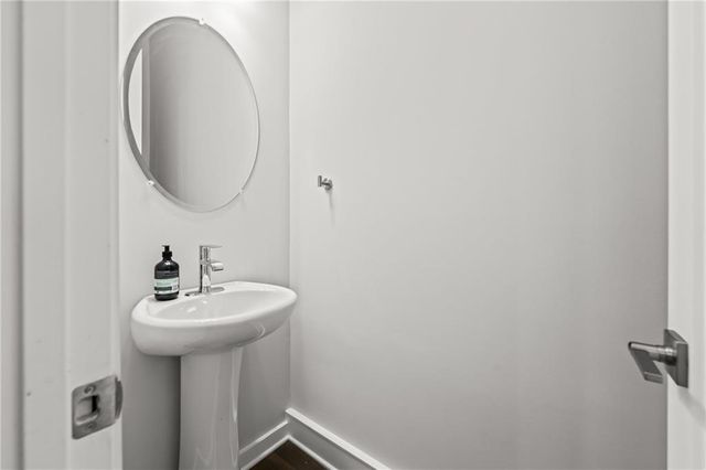 240 Walker Avenue, Roswell, GA 30076