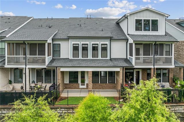 240 Walker Avenue, Roswell, GA 30076