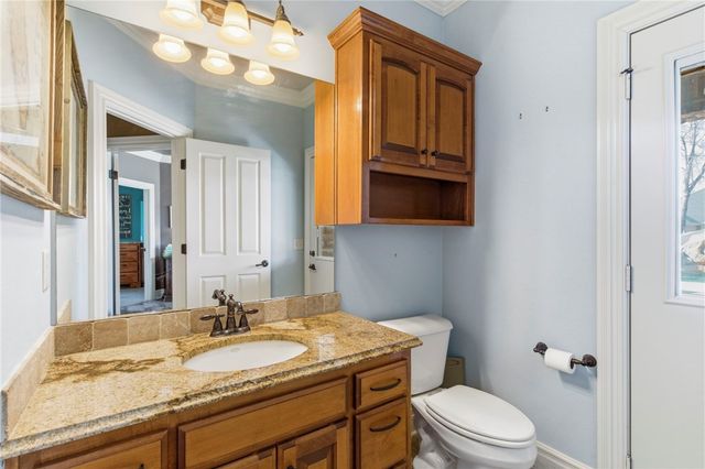 405 NW O Street, Bentonville, AR 72712