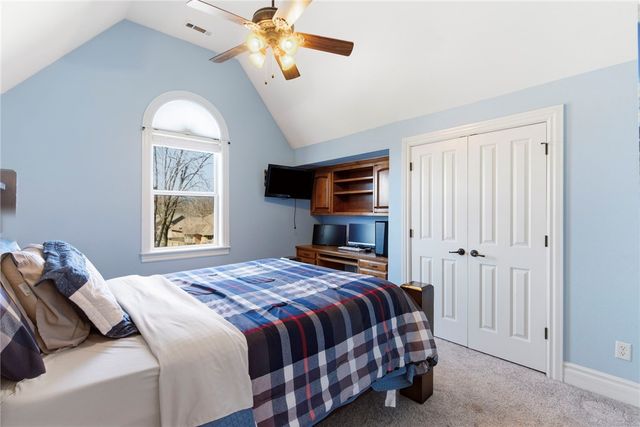 405 NW O Street, Bentonville, AR 72712