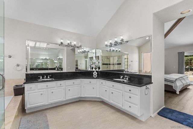 12027 Caminito Corriente, San Diego, CA 92128