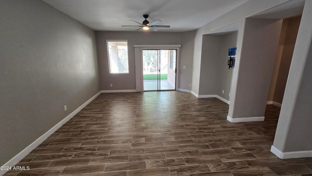 1928 W ST EXUPERY Drive, Phoenix, AZ 85086