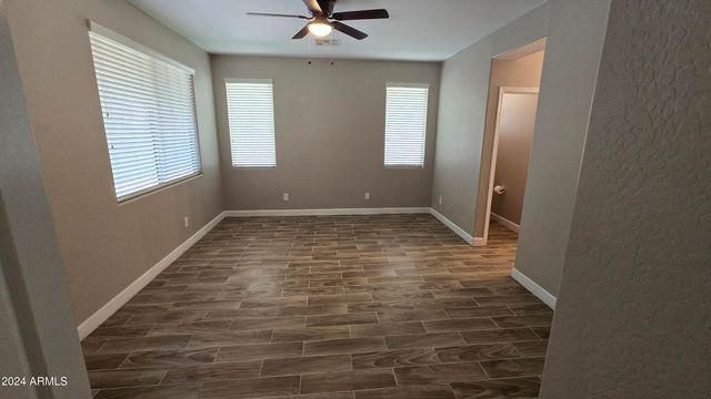 1928 W ST EXUPERY Drive, Phoenix, AZ 85086