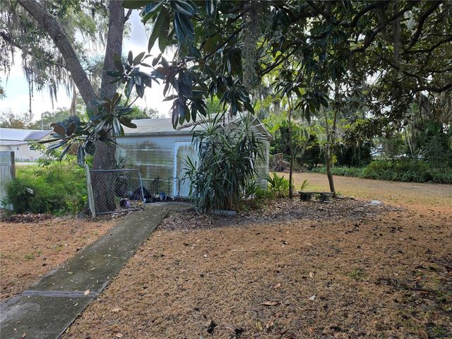 404 NW 7TH STREET, Mulberry, FL 33860