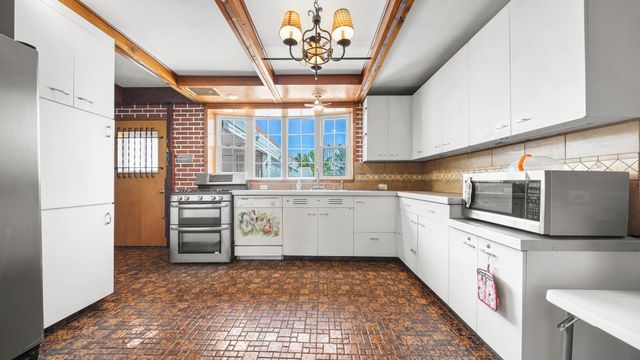 696 Crestridge Drive, Grand Junction, CO 81506