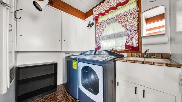 696 Crestridge Drive, Grand Junction, CO 81506