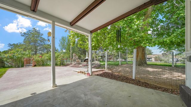 696 Crestridge Drive, Grand Junction, CO 81506