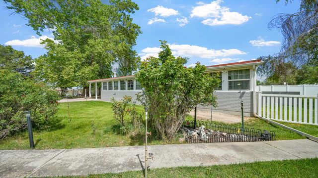 696 Crestridge Drive, Grand Junction, CO 81506