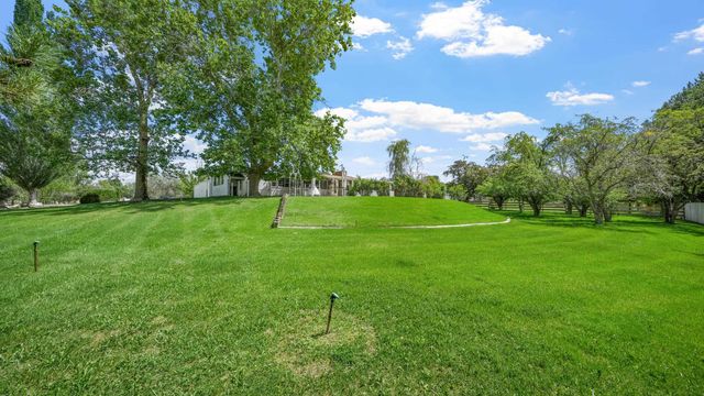 696 Crestridge Drive, Grand Junction, CO 81506