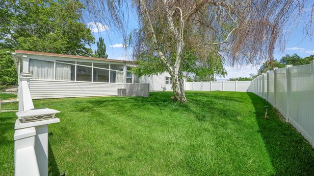 696 Crestridge Drive, Grand Junction, CO 81506