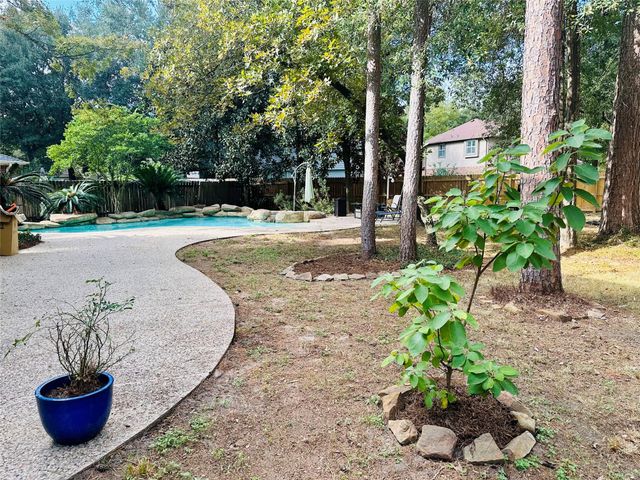 75 N Misty Canyon Place, The Woodlands, TX 77385