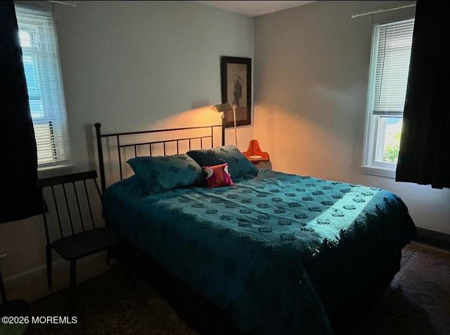 34 E Surf Way, Lavallette, NJ 08735