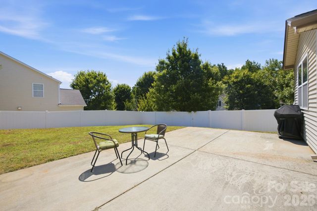 12604 Congregation Drive, Charlotte, NC 28278
