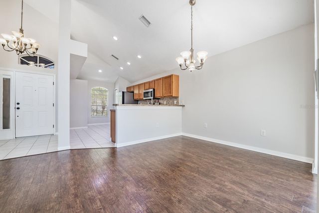 11237 LAKE LANIER DR, Riverview, FL 33569